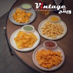 بشقاب چیپس و سس (پلیت با جای سرو)
