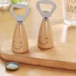 درب باز کن چوبی