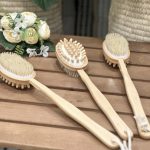 برس و ماساژور بامبو دسته بلند