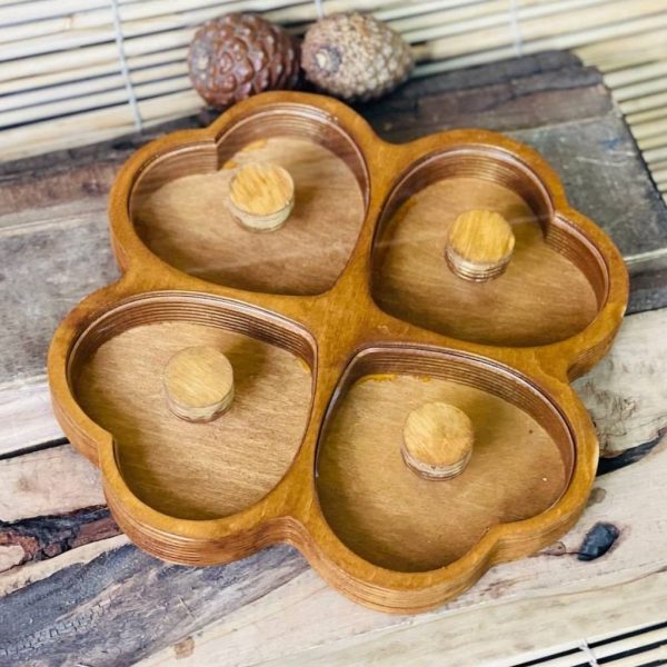 اردخوری درب دار چهارخونه قلبی