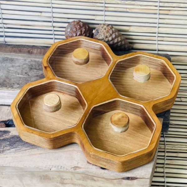 اردوخوری درب دار چهارخونه هشت ضلعی